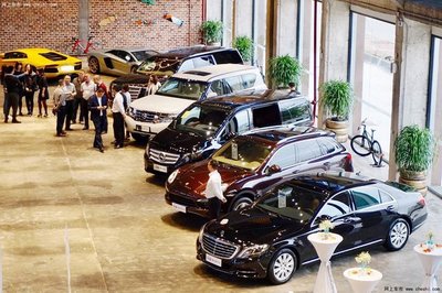 建發(fā)汽車生活館 福建首個跨界loft展廳引領汽車銷售新潮流